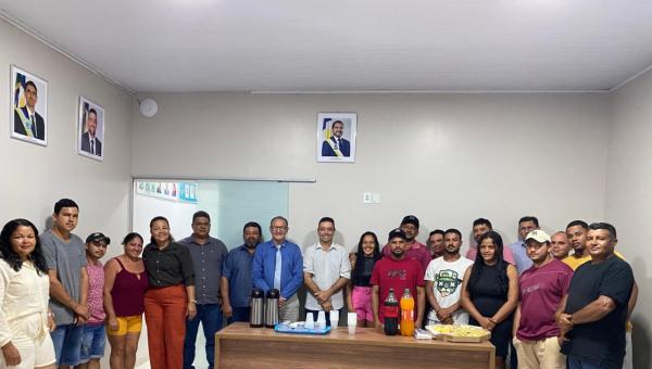 Câmara de Bandeirantes realiza sessão especial em homenagem ao Dia do Gari