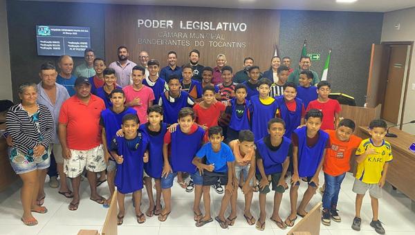 Vereadores de Bandeirantes se unem por um futuro melhor para nossas crianças através do esporte